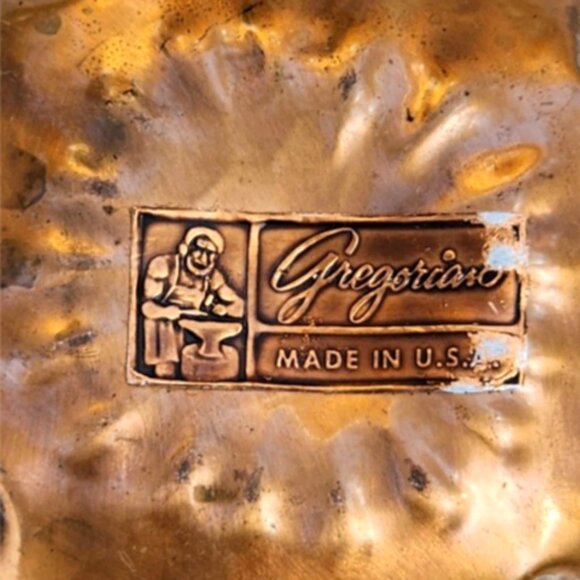 Vintage Georgian Copper #316 Hammered Small Round Bowl 5"x1.5" - Picture 8 of 8